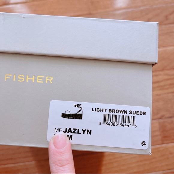 Marc Fisher Jazlyn Sandals - Picture 7 of 7